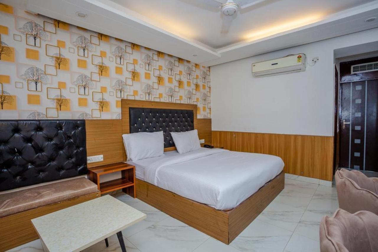 Hotel Doon Dehradun Ngoại thất bức ảnh