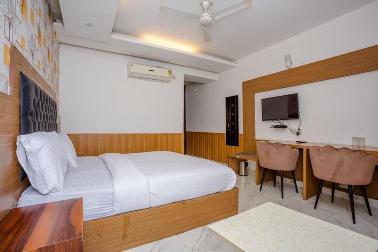 Hotel Doon Dehradun Ngoại thất bức ảnh
