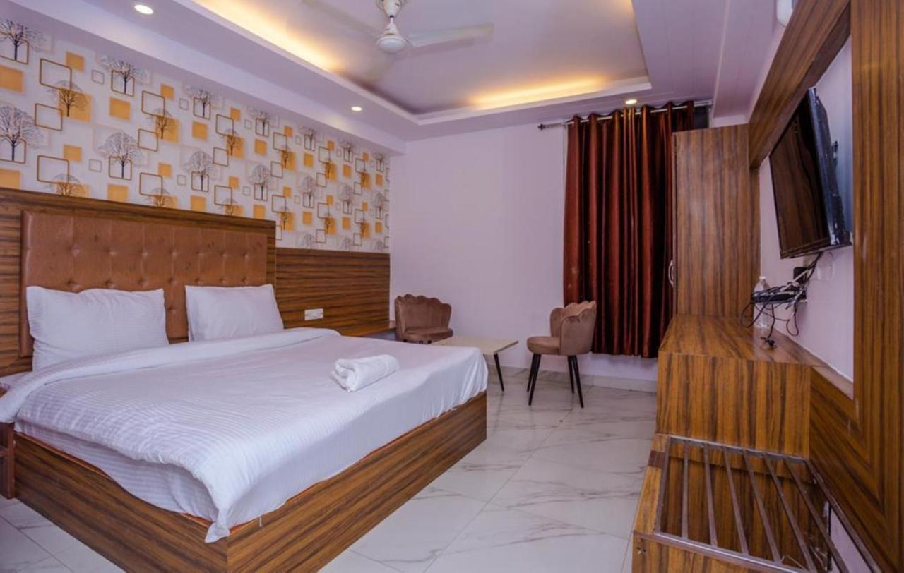 Hotel Doon Dehradun Ngoại thất bức ảnh